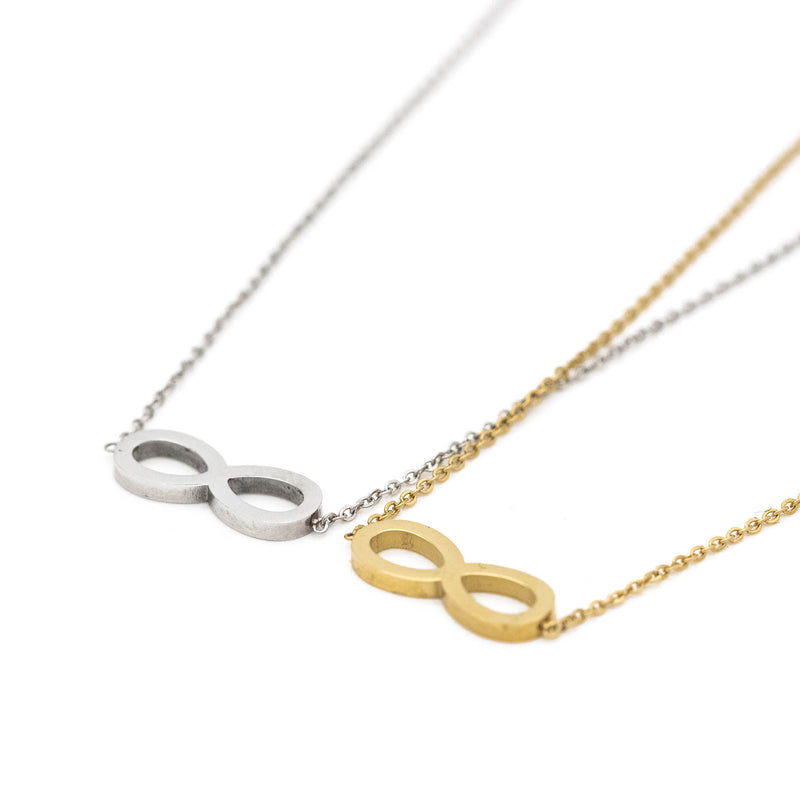 Collier Infinité en acier inoxydable doré et argent.