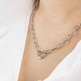 Collier Street en acier inoxydable argent.